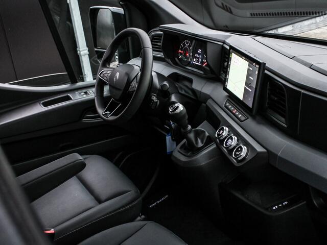 Renault MASTER T35 2.0 dCi 170PK L2H2 Extra | BPM VRIJ! | NIEUW MODEL | 2X SCHUIFDEUR | BLIND SPOT | CAMERA | STOELVERWARMING | TREKHAAK |