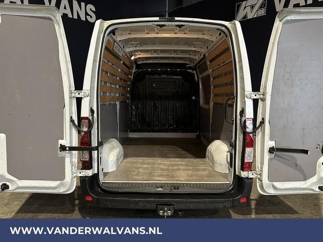 Renault MASTER 2.3 dCi 136pk L2H2 Euro6 Airco | Camera | Navigatie | Cruisecontrol | Trekhaak Parkeersensoren, Bijrijdersbank