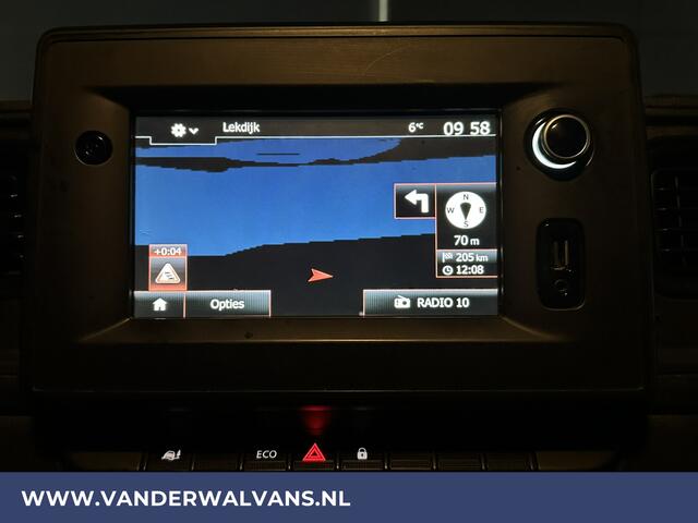 Renault MASTER 2.3 dCi 136pk L2H2 Euro6 Airco | Camera | Navigatie | Cruisecontrol | Trekhaak Parkeersensoren, Bijrijdersbank