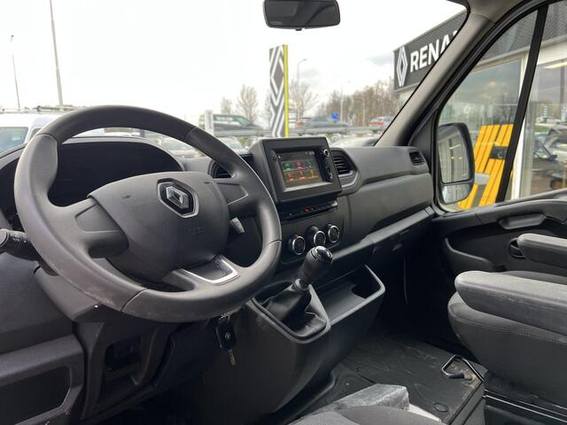 Renault MASTER T33 2.3 dCi 135 L2H2 Comfort | Trekhaak | Navigatie | DAB | Parkeersensoren | Airco |