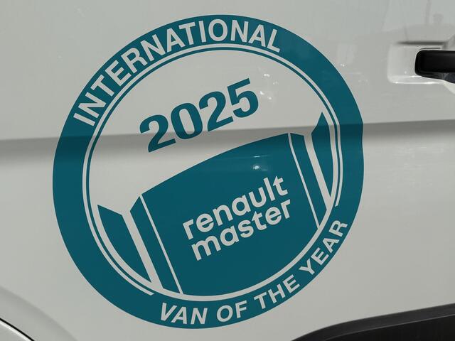 Renault MASTER E-Tech T35 L2H2 Extra long range 87 kWh | Trekhaak | Van of the year 2025!