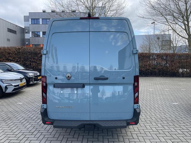 Renault MASTER T35 2.0 dCi 130 L2H2 Advance / Rijklaar ¤ 39.864 Excl. BTW / Direct leverbaar /