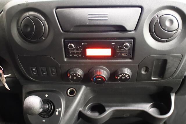 Renault MASTER 170PK AUTOMAAT PAARDENWAGEN LOWLINER VERKOOPWAGEN FOODTRUCK