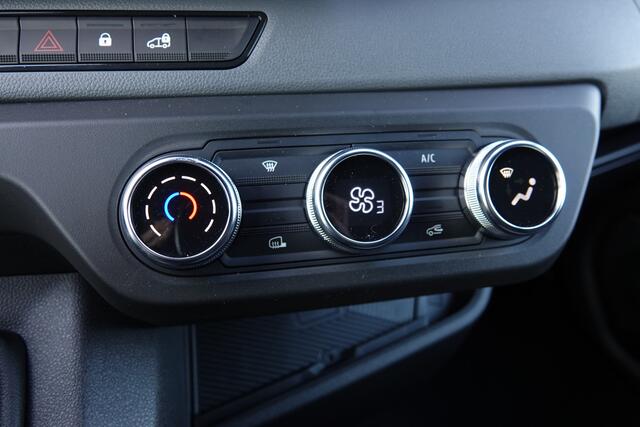 Renault MASTER T35 | L2H2 | 2.0Dci 150Pk | Stoel-Bank | Achteruitrijcamera | LED