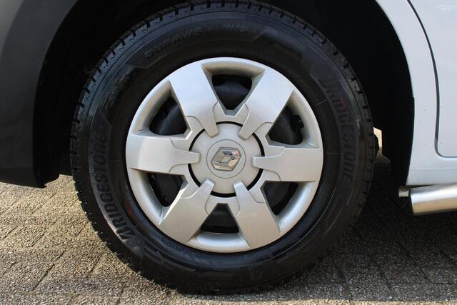 Renault MASTER T35 2.3 dCi 135 L3H2 Work Edition Airconditioning | Trekhaak | Achterruitrij camera