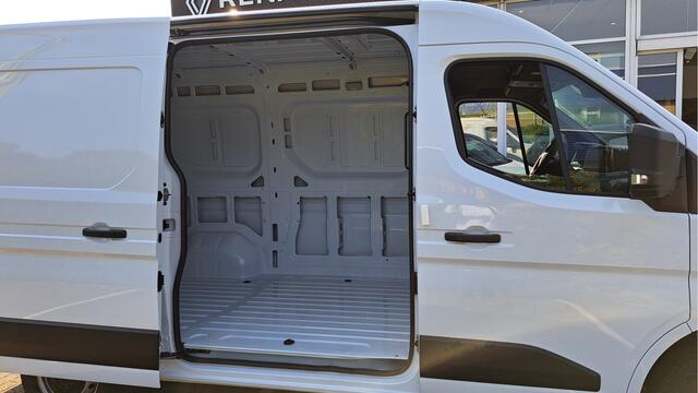 Renault MASTER T35 2.0 dCi 130 L2H2 Advance | Trekhaak | Cruise | Navi by App | BPM VRIJ + ACTIEPRIJS + SNEL RIJDEN ! |