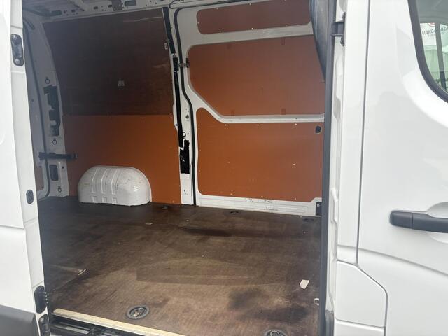 Renault MASTER T33 2.3 dCi L2H2