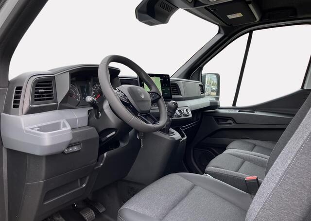 Renault MASTER T35 2.0 dCi 130 L2H2 Advance - zijschuifdeur links - openR link navigatiesysteem - vierseizoenbanden - trekhaak - houten laadvloer en zijwandbekleding - achteruitrijcamera - rear step - Reservewie