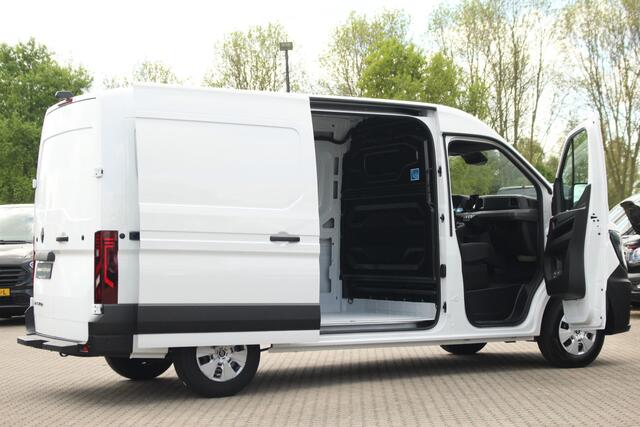 Renault MASTER T35 2.0dCi 150pk | L2H2 Extra | Android Navi | Camera | LED | Cruise | Lease 591,- p/m