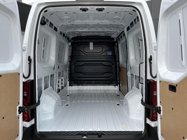 Renault MASTER 2.0 dCi 130 T35 L2H2 Advance