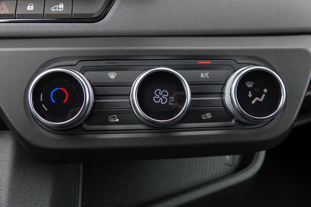 Renault MASTER T35 | L2H2 | 2.0Dci 130Pk | Stoel-Bank | 3.500Kg Trekgewicht | LED