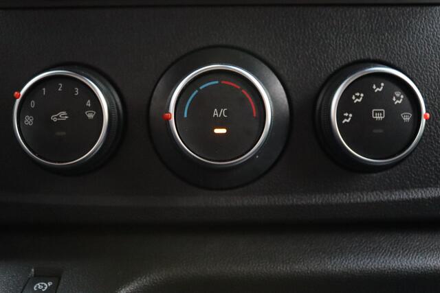 Renault MASTER 135pk T35 2.3 dCi L3H2 Work Edition Camera | Cruise | Navi | Parkeersens. v+a