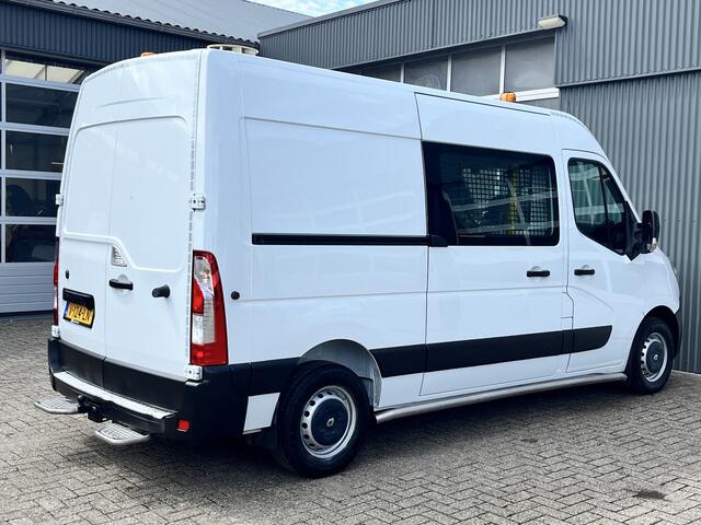 Renault MASTER T35 2.3 dCi L2H2 Airco Cruise controle Kastinrichting Trekhaak 2500kg Trekgewicht Schuifdeur Zijruit rechts Euro 6 Bpm vrij !!1e eigenaar Dealer onderhouden Ook ideaal voor ombouw naar camper