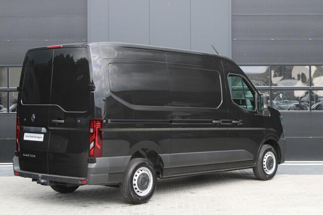 Renault MASTER T35 2.0 dCi 130pk L2H2 Advance - Carplay - Climate - Parkeersensoren - LED - Trekhaak - DAB - Stoelverwarming - Rijklaar