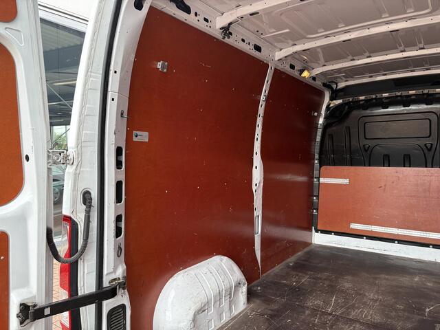 Renault MASTER T35 2.3 dCi 145pk Euro6 L2H2 Energy CAMERA/DAB/NAVI/CRUISE/PDC/TREKHAAK2.500KG