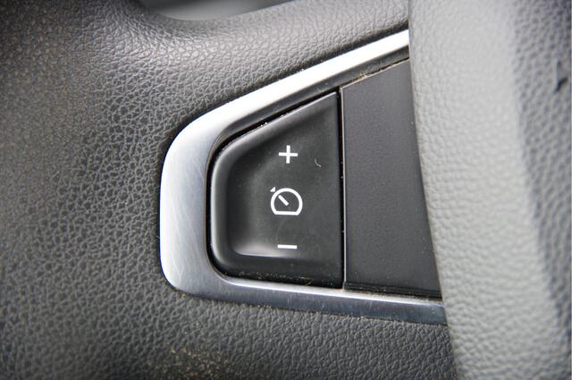 Renault MASTER T35 2.3 dCi 150PK L2H2 RED, DC-7P, TREKHAAK, CAMERA, CRUISE, NAVI, AIRCO, PARKEERSENSOREN, NL AUTO, NAP, DUBBELE CABINE