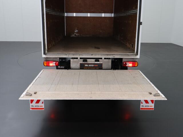 Renault MASTER 2.3DCI 160PK Bakwagen + laadklep | Navigatie | Camera | 3-Persoons | Airco | Cruise