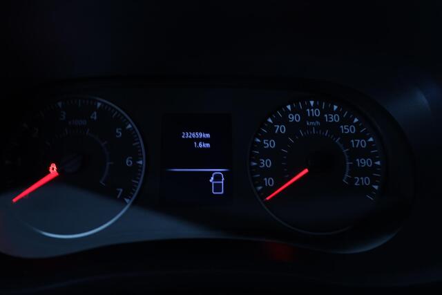 Renault MASTER T35 2.3 dCi 135 L2H3