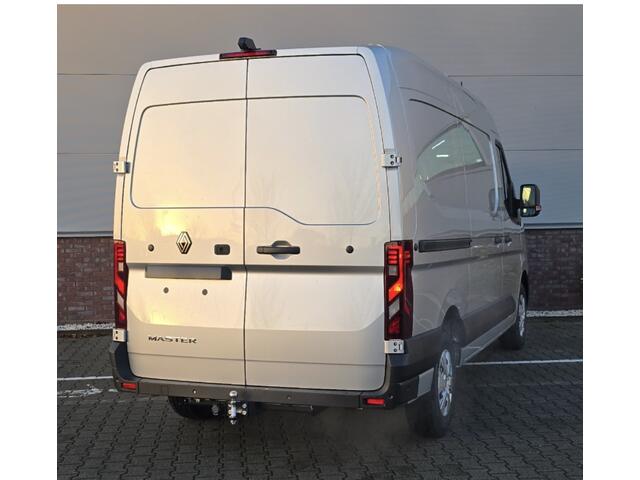 Renault MASTER T35 2.0 dCi 170 L2H2 Extra 2 keer schuifdeur / Laadruimte betimmering / Trekhaak
