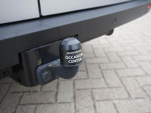 Renault MASTER T35 2.0 dCi 170 L3H2 Extra - VOORRAADVOORDEEL - All Seasonbanden - Achteruitrijcamera - Stoelverwarming - Cruise Control - Trekhaak