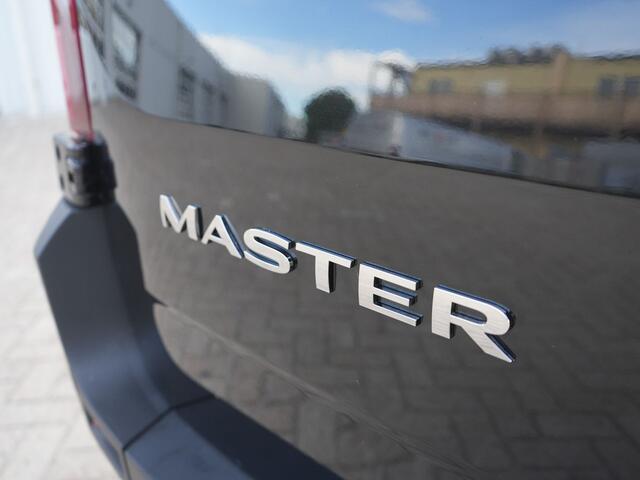 Renault MASTER T35 2.0 dCi 170 L2H2 Extra - VOORRAADVOORDEEL - Achteruitrijcamera - Cruise Control - Apple Carplay/Android Auto