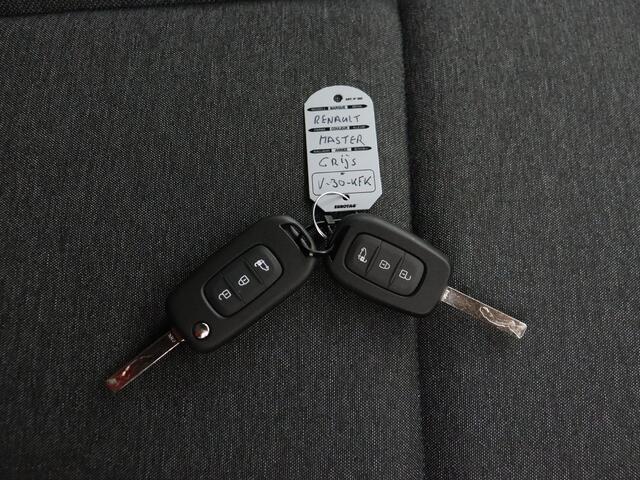 Renault MASTER 2.0DCi 170PK L3H2 Extra Bomvol Opties ! | Fabrieksprijs ¤ 43.955,-- NU ¤ 32.800,--