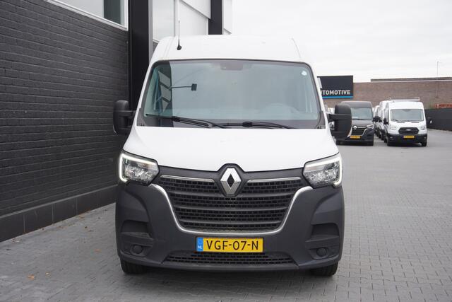 Renault MASTER 2.3 dCi 135PK L2H2 EURO 6 - Airco - Navi - Cruise - ¤ 13.950,- Excl.