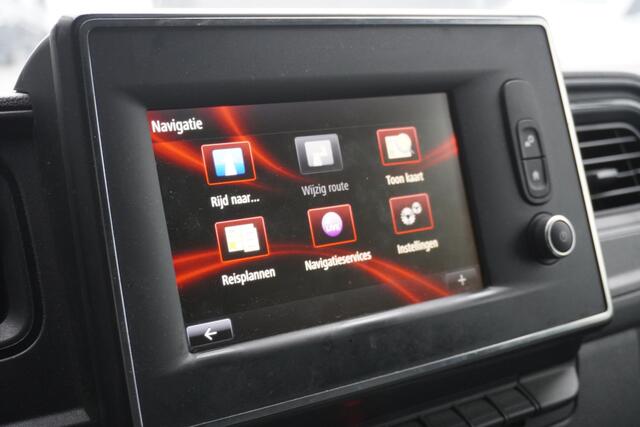 Renault MASTER 2.3 dCi 135PK L2H2 EURO 6 - Airco - Navi - Cruise - ¤ 13.950,- Excl.
