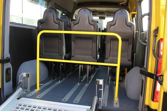 Renault MASTER Rolstoelvervoer | PERSONENLIFT | AIRCO | SCHUIFDEUR | NAVIGATIE | DAB-RADIO | CAMERA | PDC |