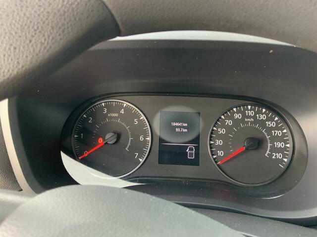 Renault MASTER T35 2.3 dCi 135 L2H2 Airco Cruise 3 Zits Camera Navi Side Bar Euro 6