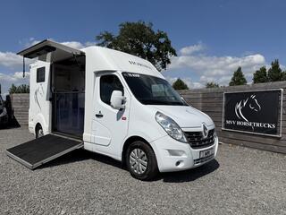 renault-master-paardenwagen-barbot-
