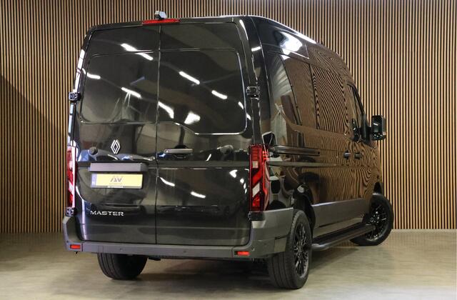 Renault MASTER T35 2.0 dCi 170 L2H2 DC | 6-Zitter | Navigatie | Camera | CarPlay | LED Koplampen | DAB | PDC V+A | Cruise control | Nieuwe APK | Dubbel cabine | Uniek