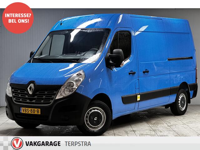 Renault MASTER T35 2.3 dCi L2H2/ Dubbele Schuifdeur/ Trekhaak/ Navi/ Airco/ Cruise/ Elek. pakket/ Bluetooth/ Armsteun/ Multi. Stuur/ Dagrijverl./ PDC.