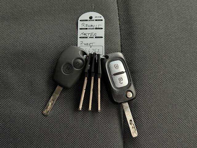 Renault MASTER 2.3DCi 125PK Automaat L2H2 Black Edition | Navigatie | Camera | Airco | Cruise