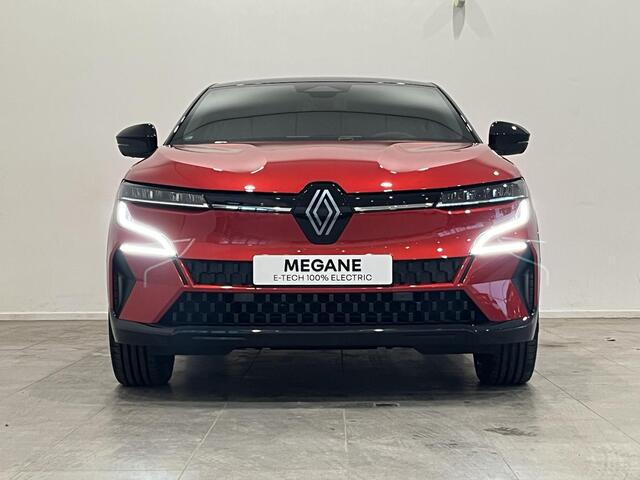 Renault MEGANE E-Tech Iconic 220 Comfort Range 60 kWh | Pack Augmented Vision & Advanced Driving Assist | Van: ¤ 44.359,- nu rijklaar voor: ¤ 42.859,-