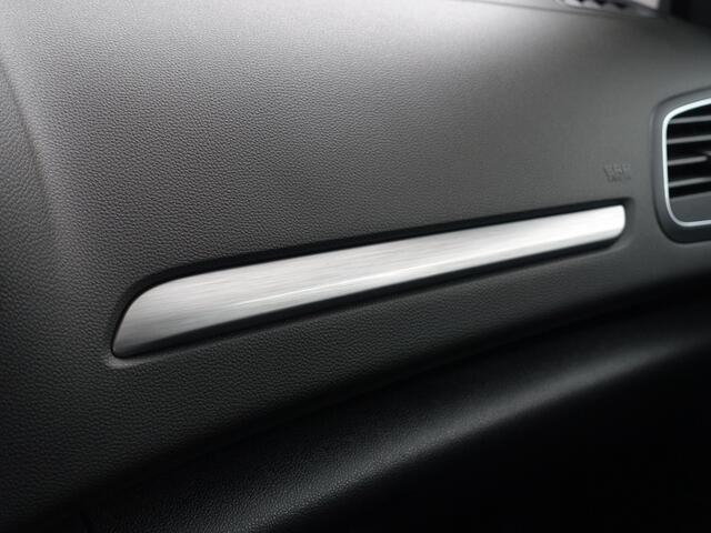 Renault MEGANE 1.3 TCe 165pk Bose Aut- Head Up, Sfeerverlichting, Bose Audio, Ada Cruise, Xenon Led, Sport Interieur