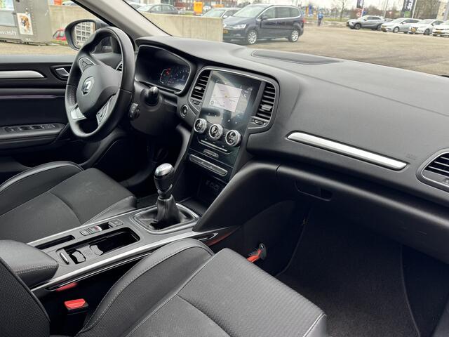 Renault MEGANE Estate 1.3 TCe Intens Staat in Hardenberg
