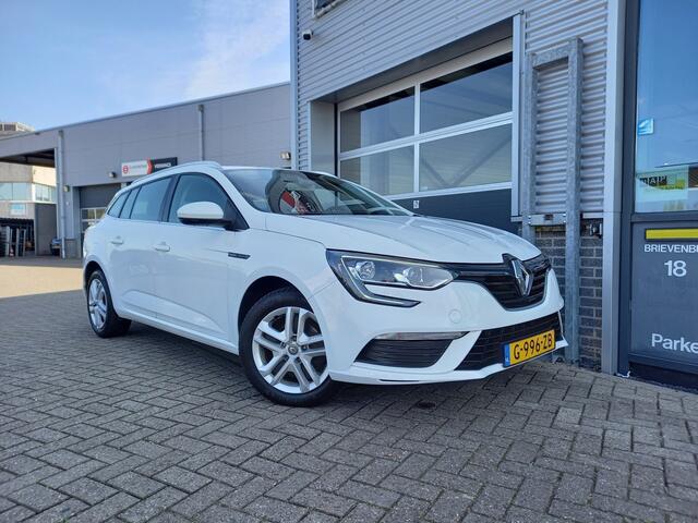 Renault MEGANE Estate 1.3 TCe Zen - CARPLAY / ANDROID - TREKHAAK - CLIMA - CRUISE - PDC - NL AUTO - 1 EIGENAAR