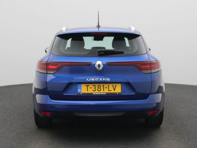 Renault MEGANE Estate 1.3 TCe 140 PK Equilibre Navigatie | Climate Control | Cruise Control | Parkeersensoren Voor en Achter | Apple Carplay & Android Auto