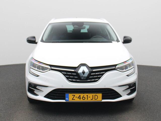 Renault MEGANE Estate 1.3 TCe 140 Techno Automaat | Stoelverwarming | Achteruitrijcamera | Navigatiesysteem | 25.000 km! | Privacy Glass | LED verlichting