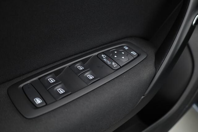 Renault MEGANE Estate 1.6 E-Tech Plug-In Hybrid 160 Business Zen | Navi | Apple Carplay | PDC V+A | LED | Clima | Cruise