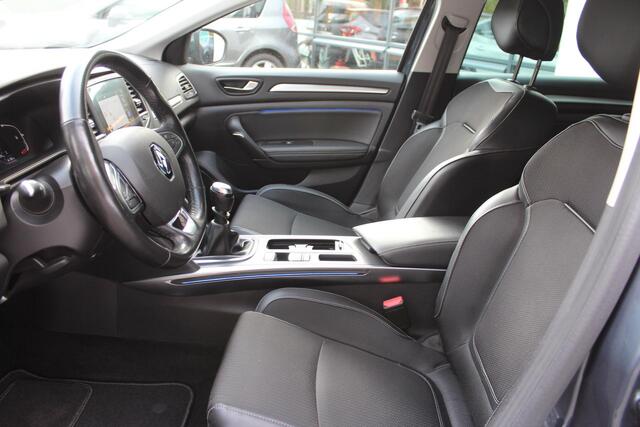 Renault MEGANE Estate 1.3 TCe Intens 140 pk Navigatie, Cruise control, stoel/stuur verw., Clima,17LMV