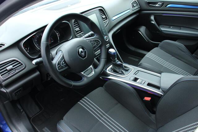 Renault MEGANE Estate 1.2 TCe GT-Line BOSE, PANO, 73DKM, 130PK