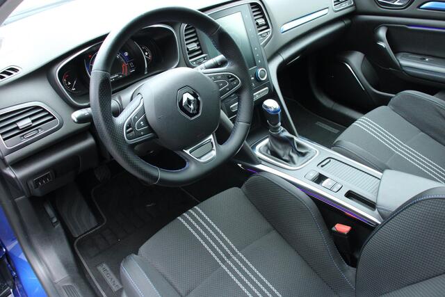 Renault MEGANE Estate 1.2 TCe GT-Line BOSE, PANO, 73DKM, 130PK