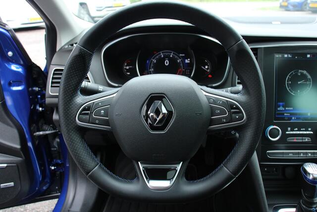 Renault MEGANE Estate 1.2 TCe GT-Line BOSE, PANO, 73DKM, 130PK