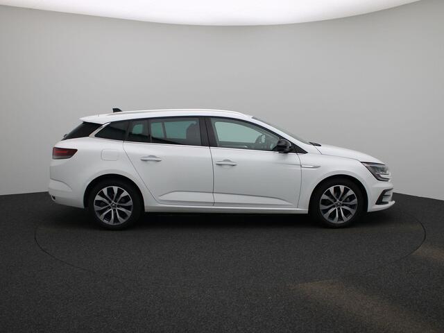 Renault MEGANE Estate 1.3 TCe 140 PK Techno Navigatie | Climate Control | Cruise Control | Parkeersensoren Voor en Achter | Camera Achter | Apple Carplay & Android Auto