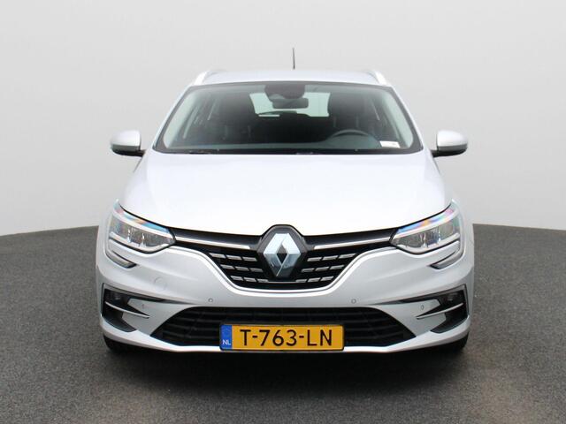 Renault MEGANE Estate TCe 140 Equilibre | Easy Link multimediasysteem met Apple CarPlay & Android Auto | Climate Control | Pack Style = lichtmetalen velgen + dakrails | Metaalkleur | Parkeersensoren v+a |