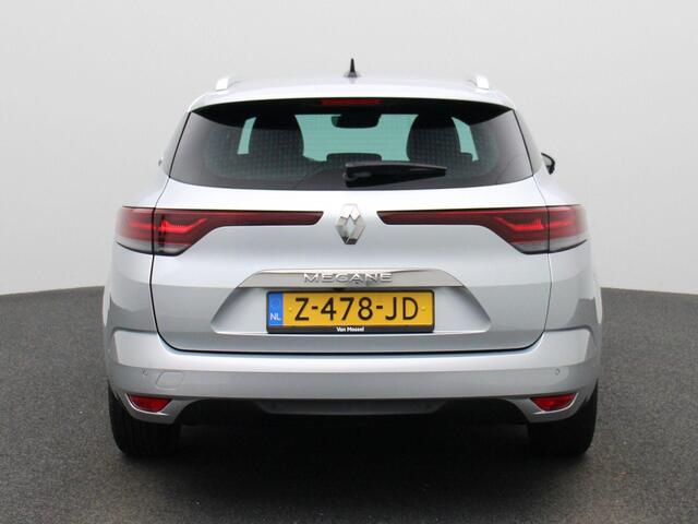 Renault MEGANE Estate TCe 140 EDC Automaat Techno | Climate Control | Apple Carplay & Android Auto | Navigatie | 17' Inch Lichtmetalen Velgen | Parkersensoren + Achteruitrijcamera |