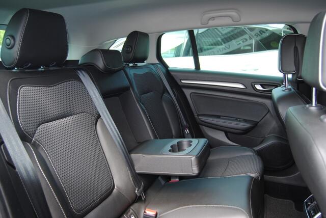 Renault MEGANE 1.2 TCe Bose