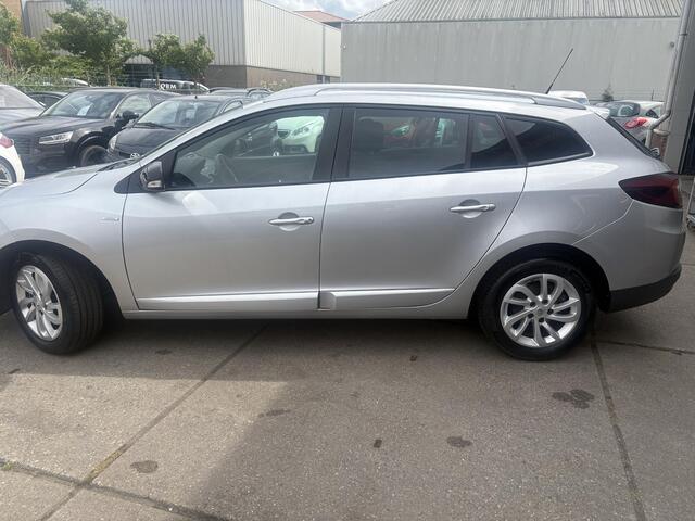 Renault MEGANE Estate 1.2 TCe Limited
